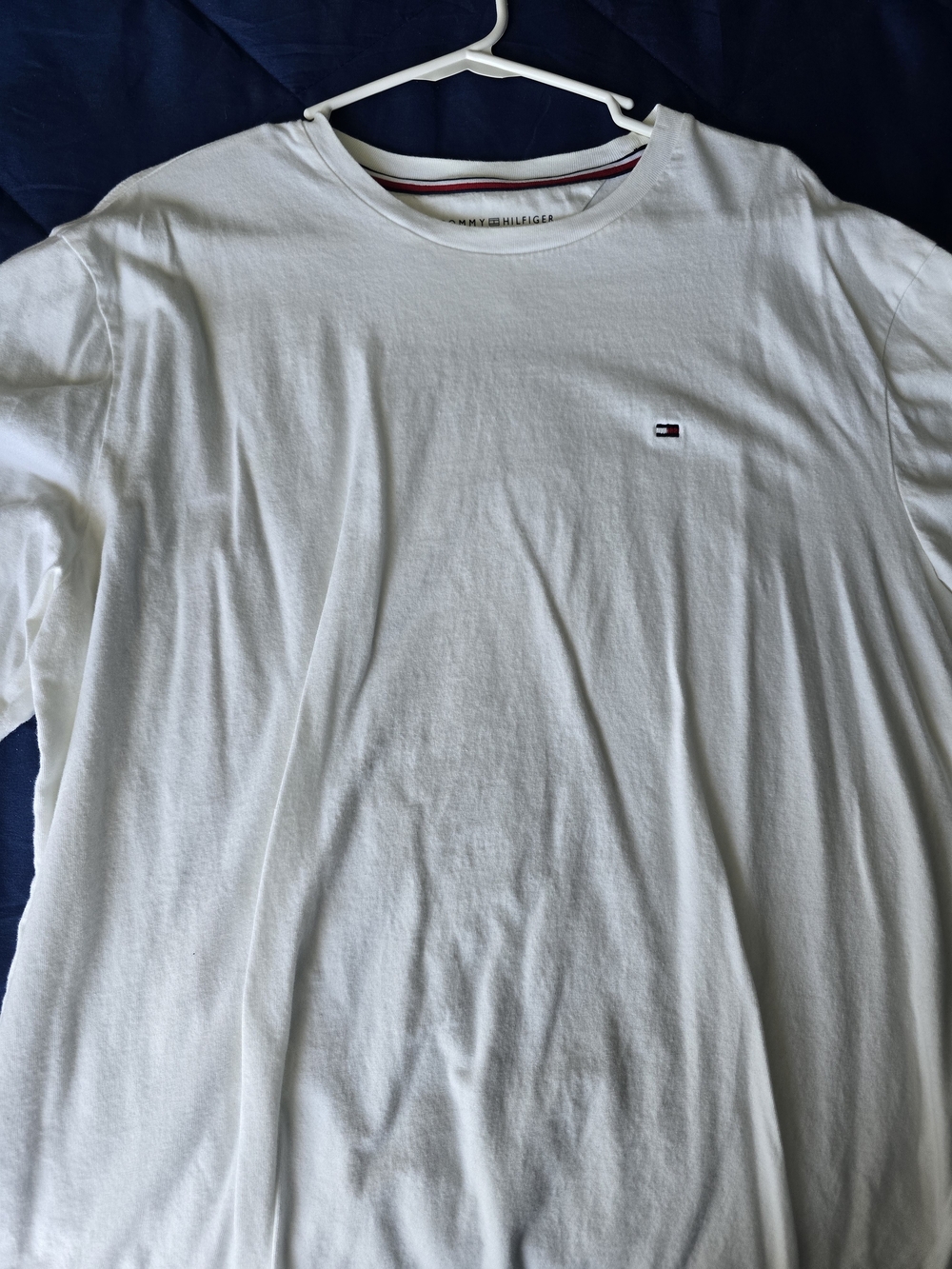 Tommy Hilfiger White Short-Sleeve Crew Neck Tee with Flag Logo
